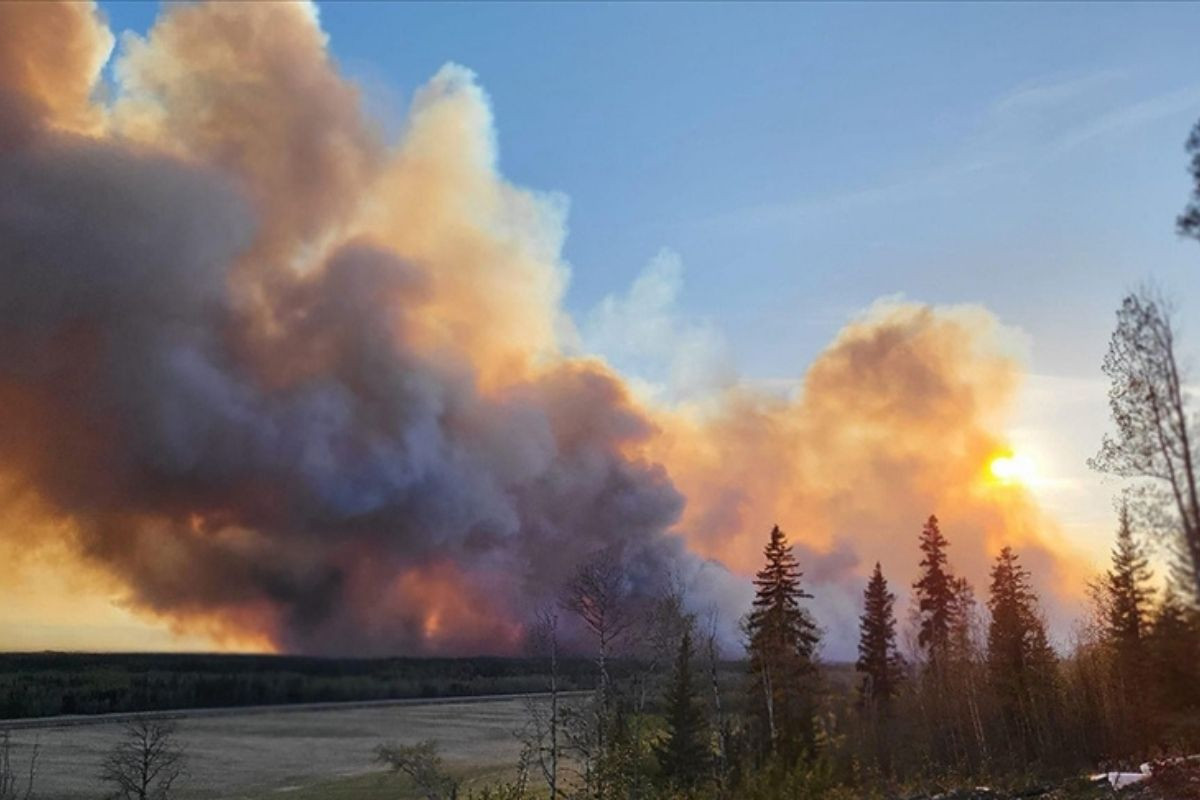 Kanada’da orman yangını cezaevini boşalttı